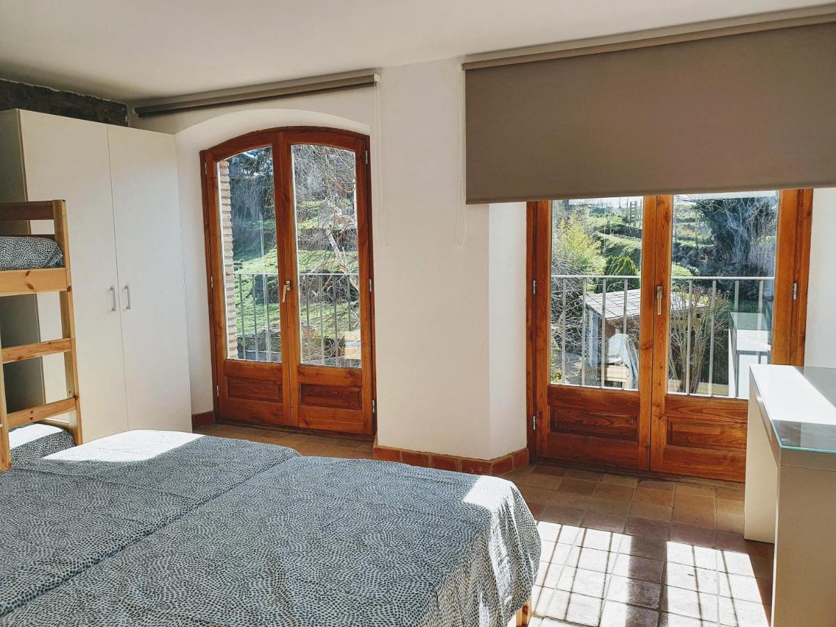 Auro Blanc- Allotjament Turistic Santa María de Corcó المظهر الخارجي الصورة